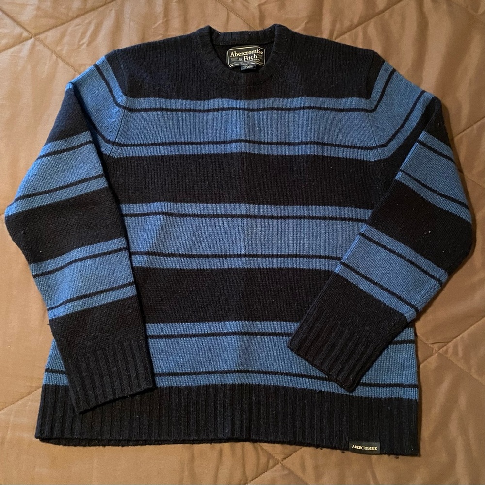 Abercrombie and Fitch Sweater